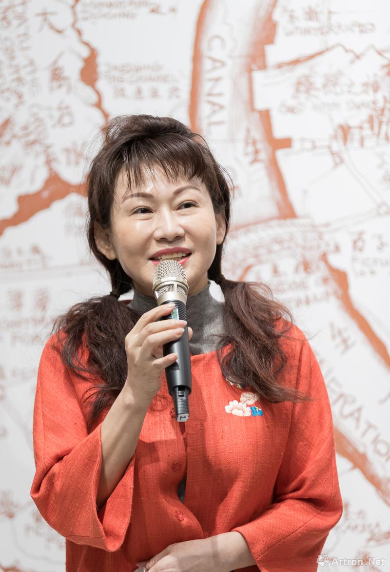 北京时代美术馆馆长,华熙国际投资集团董事长 赵燕
