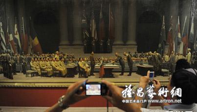 文化部举办“纪念中国人民抗日战争胜利65周年美术作品展”在京开幕