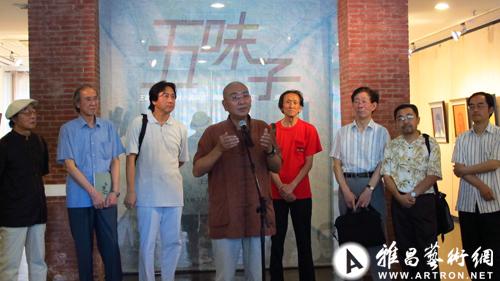 参展的五位画家中阿忠,培德,明立三位是昔日同在