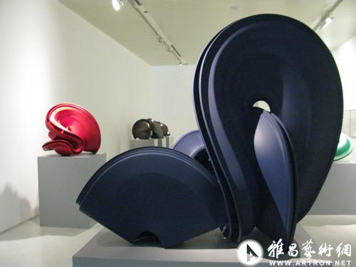 特纳奖得主中国首秀"托尼61克拉格:雕塑与绘画展"央美美术馆开幕