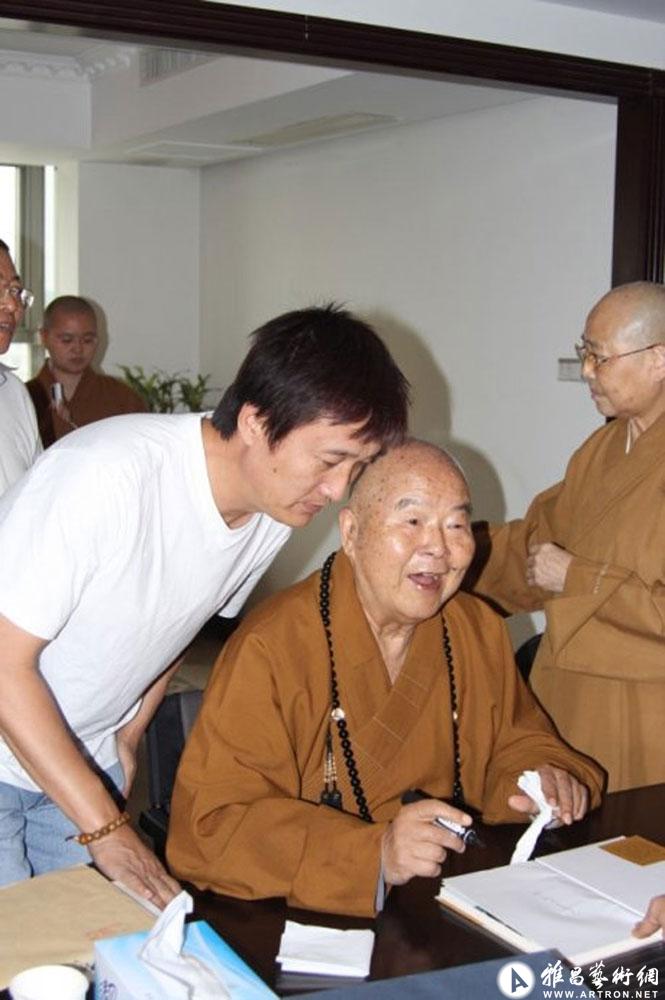 相册 社会活动 照片标题:与普陀山佛教协会会长净旻法师 相关人物