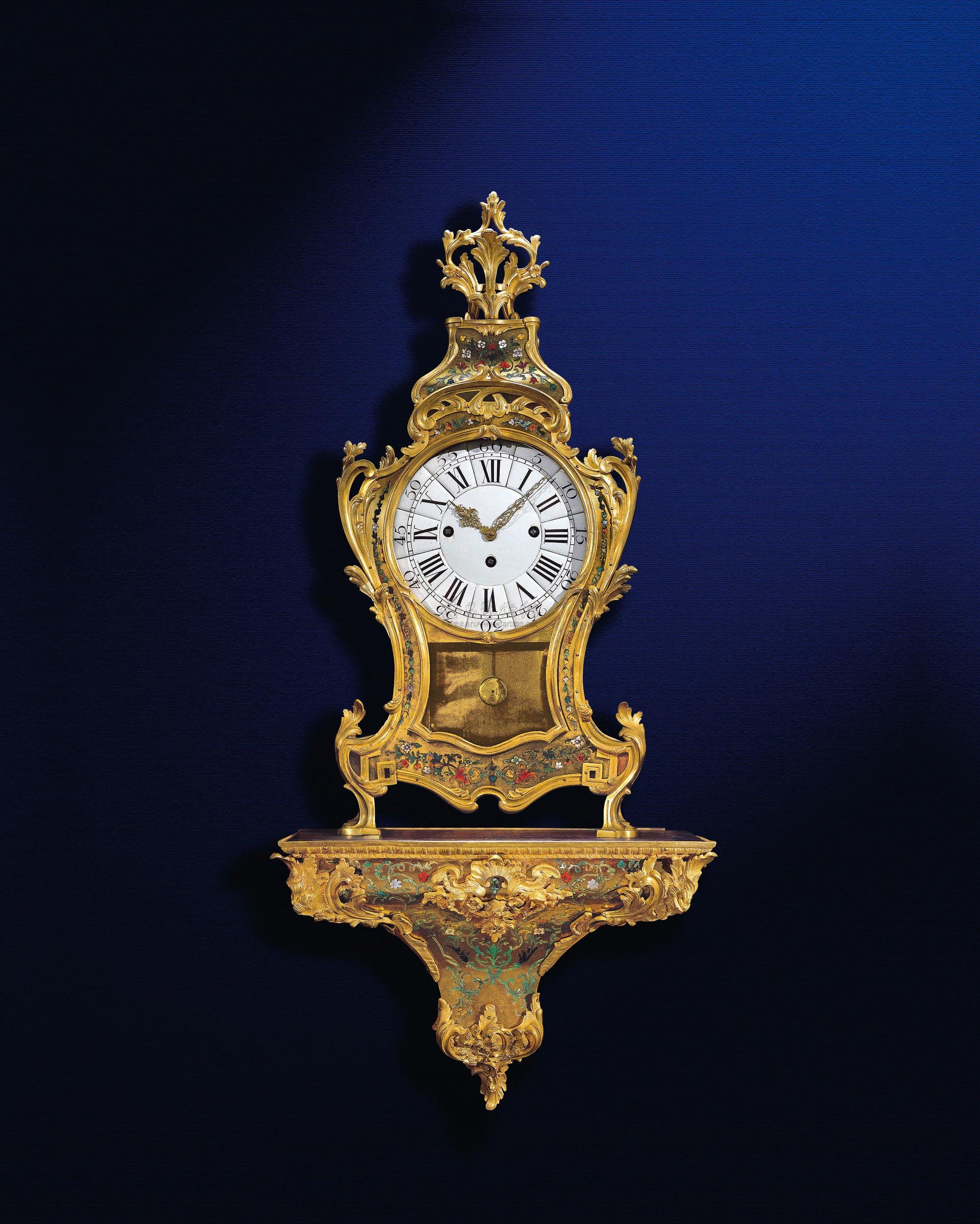 1233 十八世纪瑞士铜鎏金镶牛角螺钿壁挂布勒钟