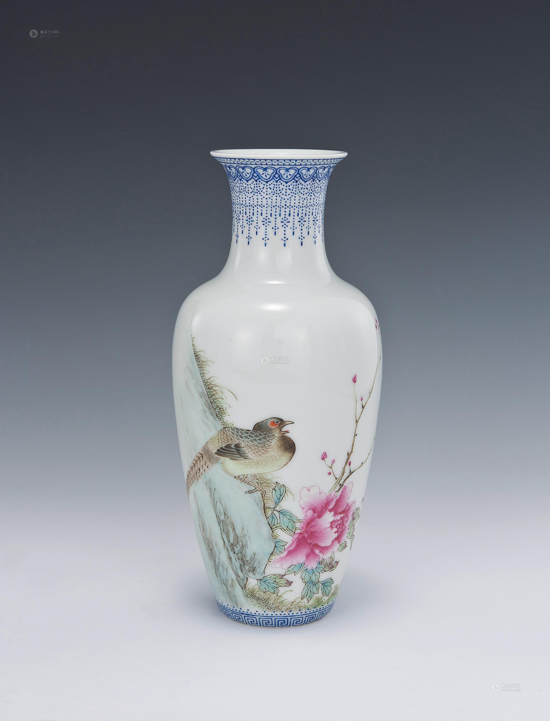 0033 邓肖禹 粉彩花鸟瓶