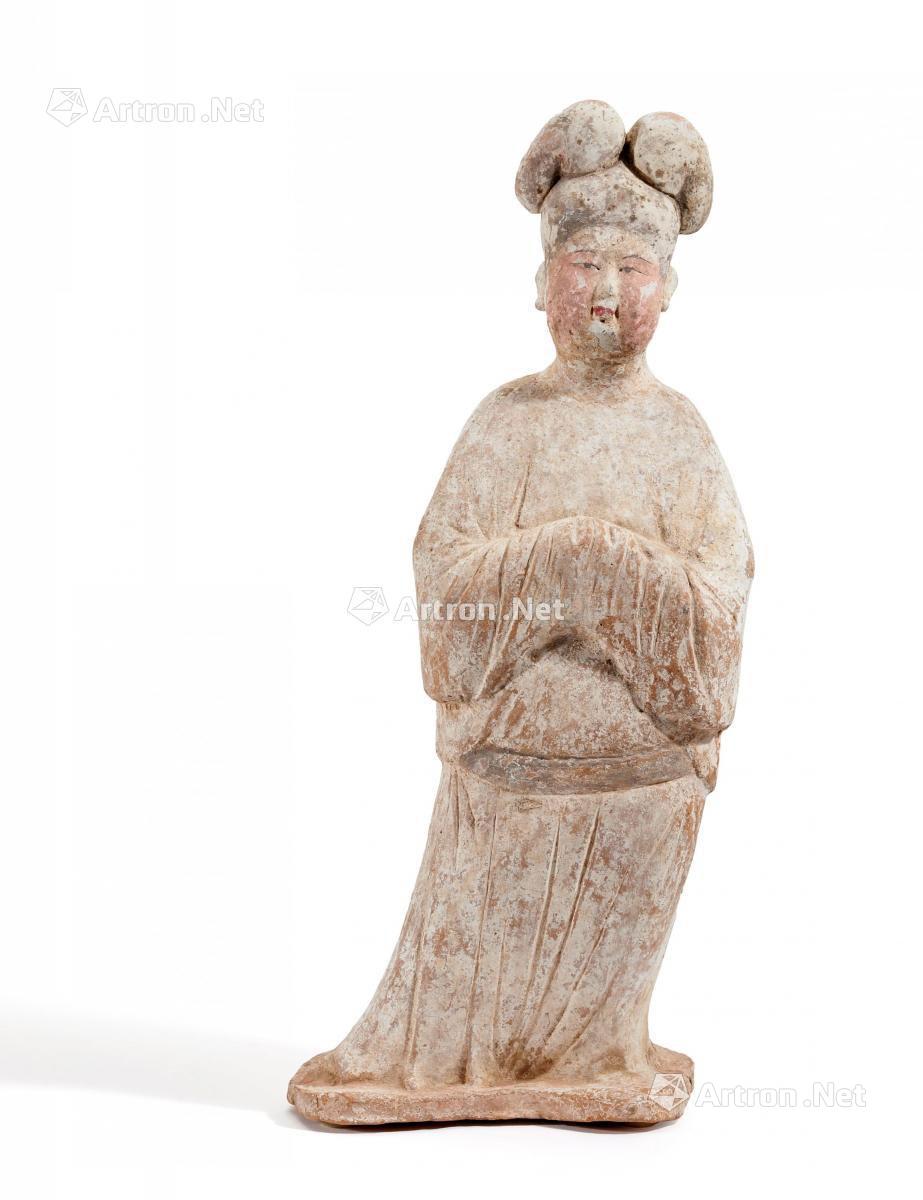 0010 唐 8世纪早期 灰陶彩绘侍女俑