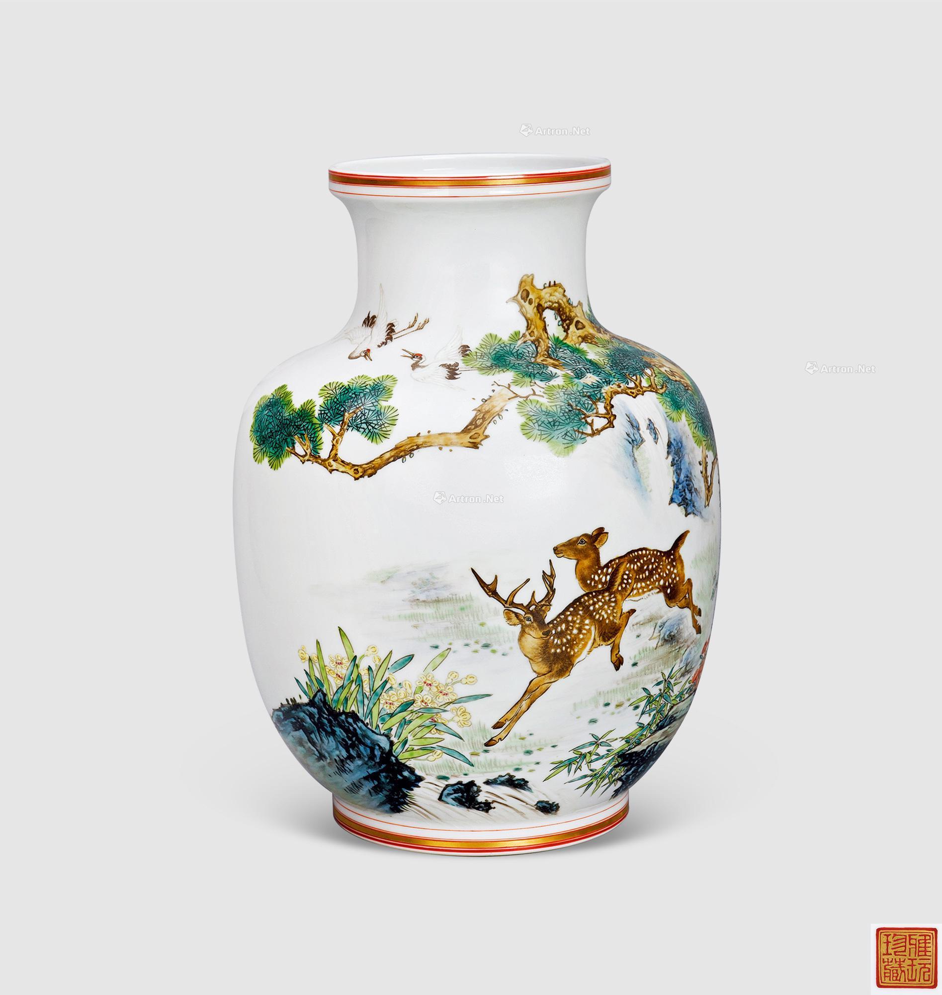 1058 2015年(乙未年) 万超梦 傅文华 鹿鹤同春·粉彩马蹄尊瓷瓶