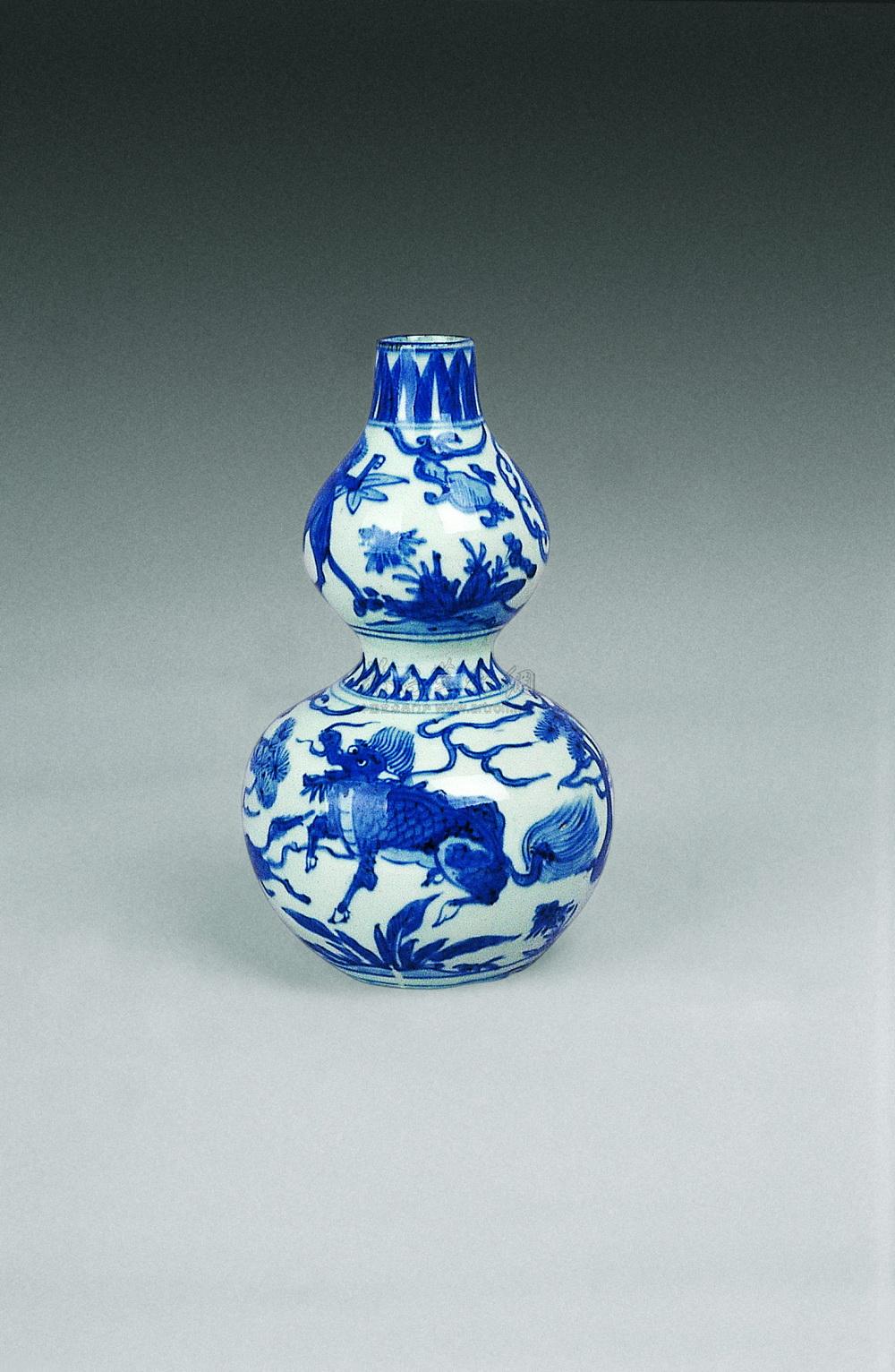 【明万历 青花瑞兽纹葫芦瓶】拍卖品_图片_价格_鉴赏_明代青花瓷器