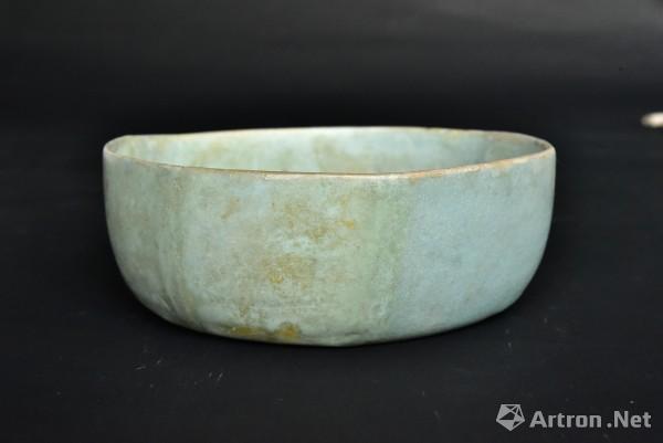 "片玉生辉"清凉寺汝窑瓷片展