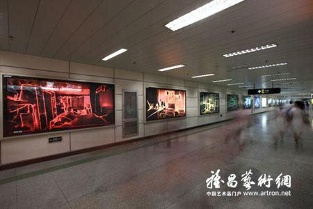 “海世盛楼”上海地铁公共艺术展亮相上海南站