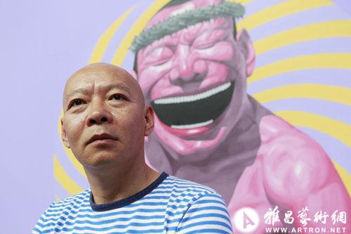 岳敏君首次大型欧洲个展在巴黎举行