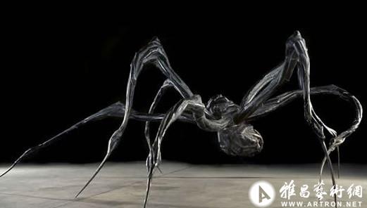 路易斯·布尔乔亚：孤身与共处