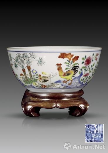 乾隆 粉彩鸡缸杯&nbsp;d.9.3cm