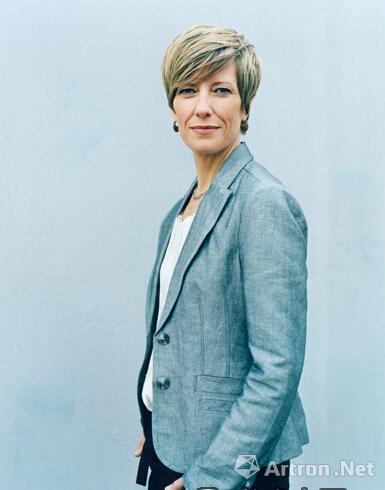 艺术巴塞尔总监之一Annette Schönholzer卸任