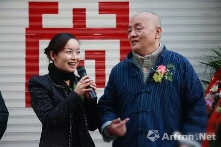 朱新建和陆逸后来,朱新建终于娶了苏州美女陆逸.